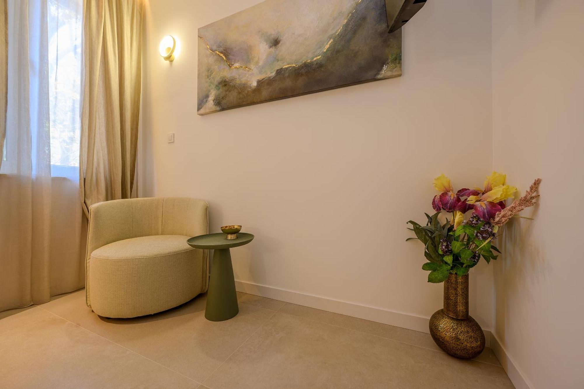 Kostela Luxury 4*
